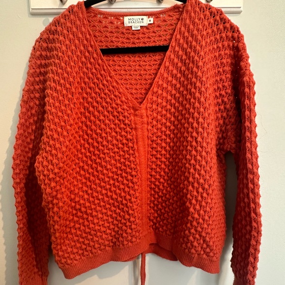 V Neck Sweater - Picture 2 of 4